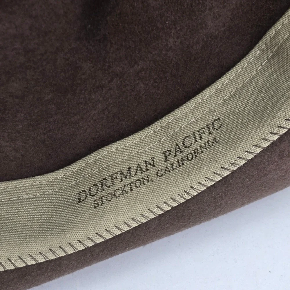 Dorfman Goodman classic wool